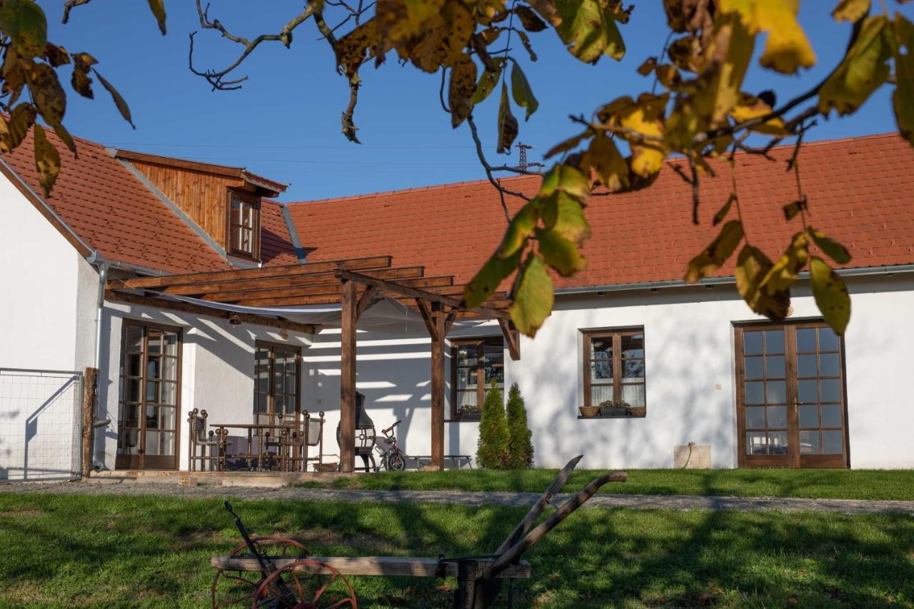 Kishosszúrét Vendégház Pécsvárad Exterior foto