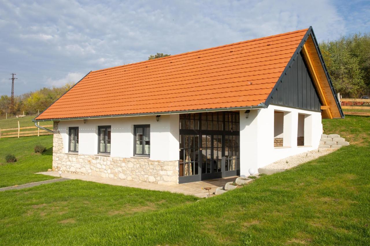 Kishosszúrét Vendégház Pécsvárad Exterior foto