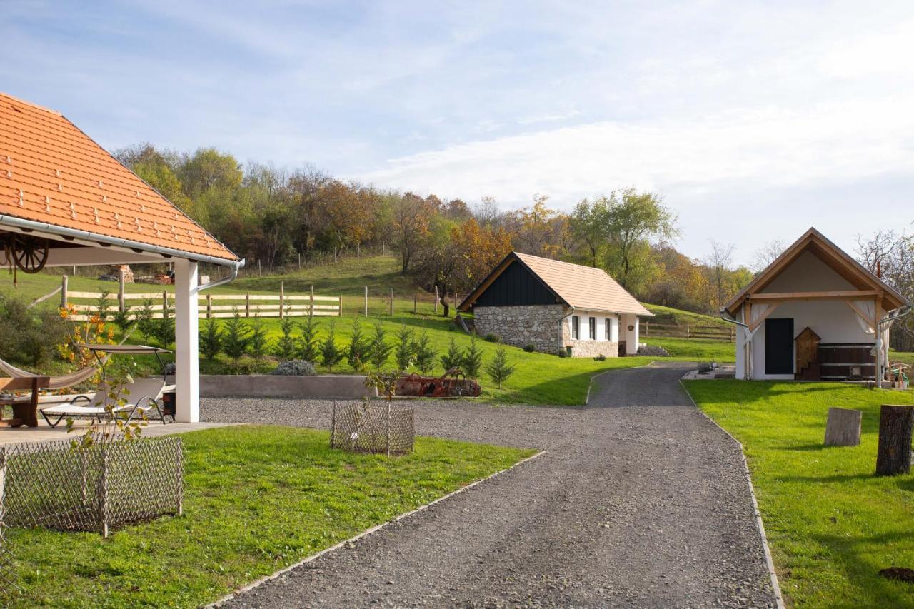 Kishosszúrét Vendégház Pécsvárad Exterior foto