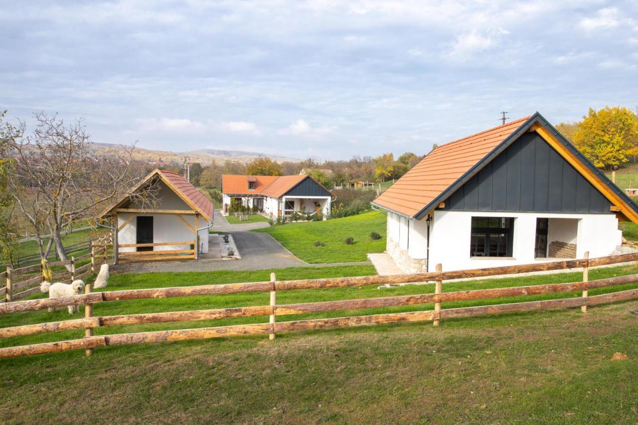 Kishosszúrét Vendégház Pécsvárad Exterior foto