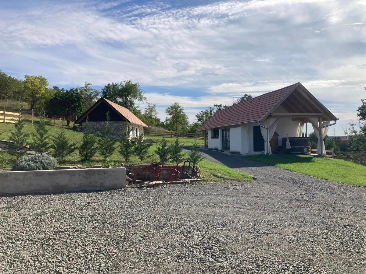 Kishosszúrét Vendégház Pécsvárad Exterior foto