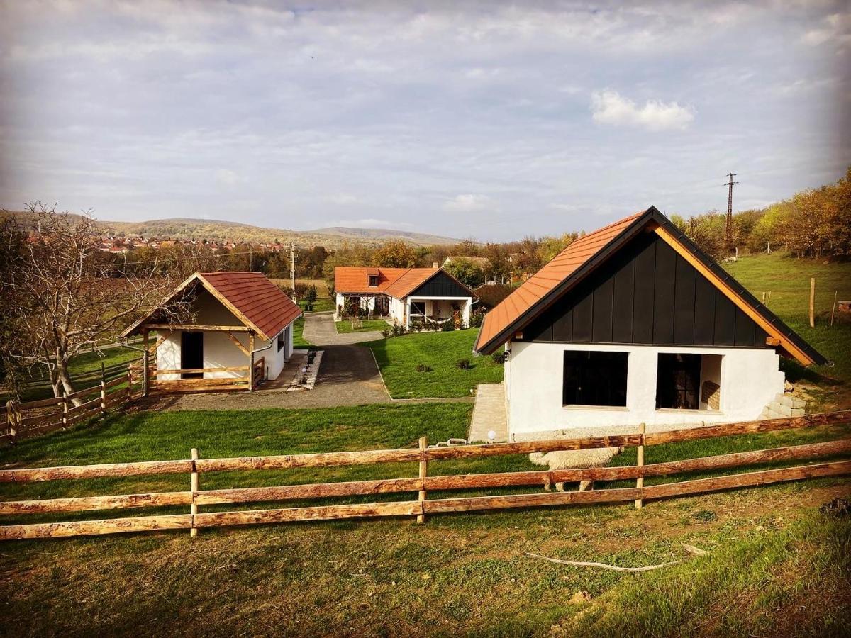 Kishosszúrét Vendégház Pécsvárad Exterior foto