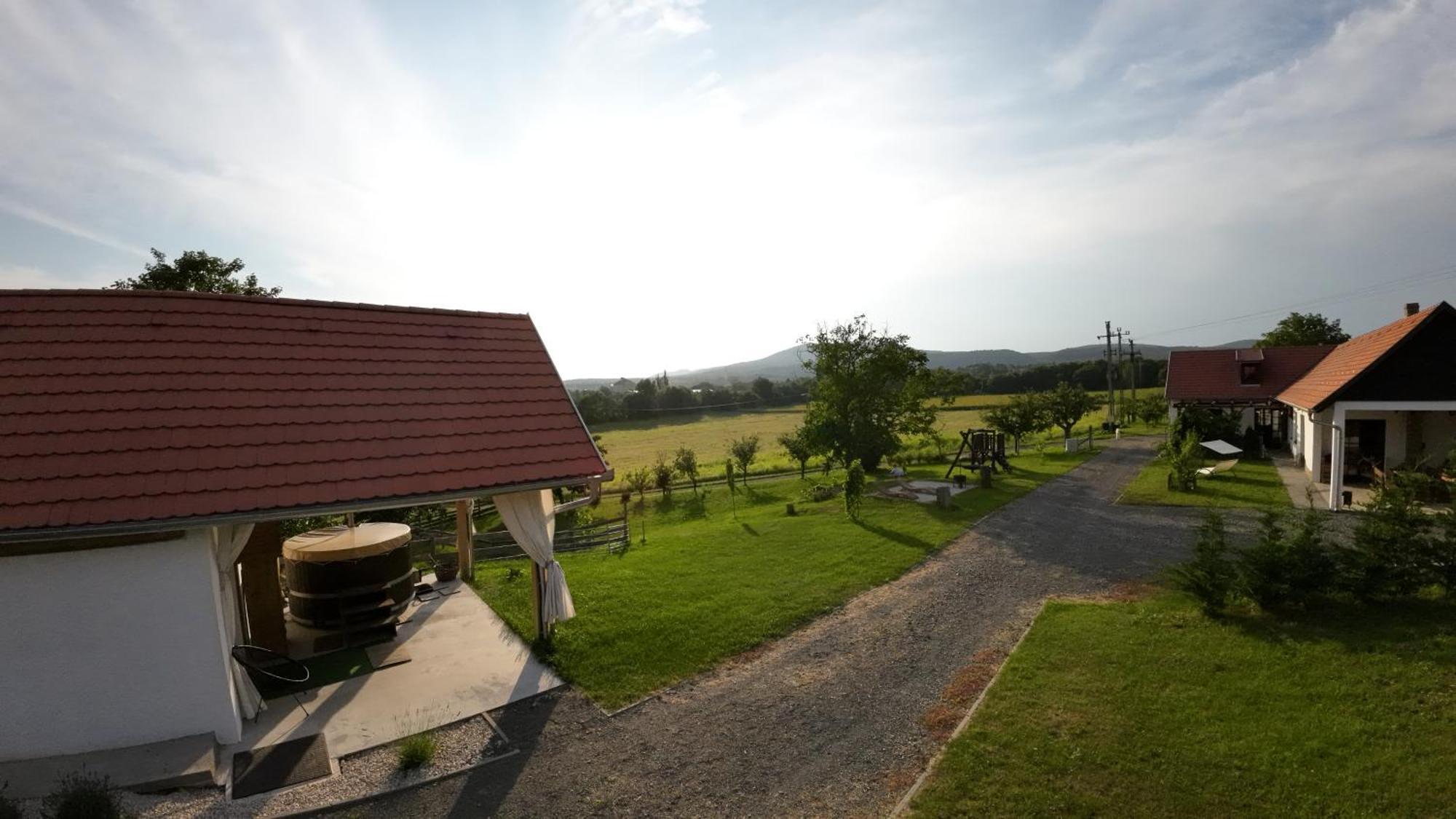Kishosszúrét Vendégház Pécsvárad Exterior foto